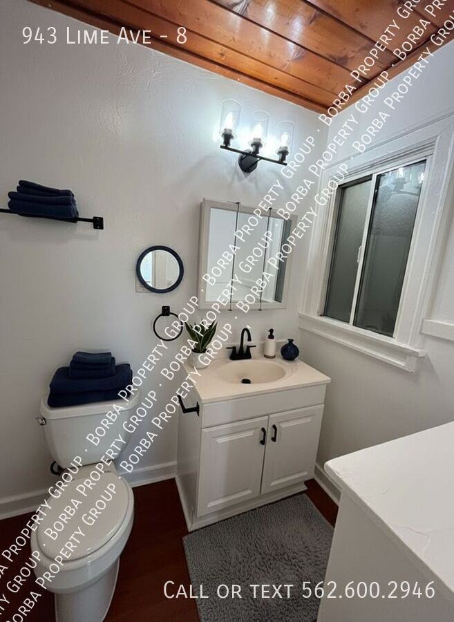 943 Lime Ave #8 - Photo 4 of 6