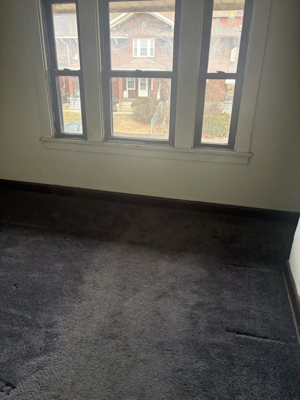 534 Howard St - Photo 5 of 15