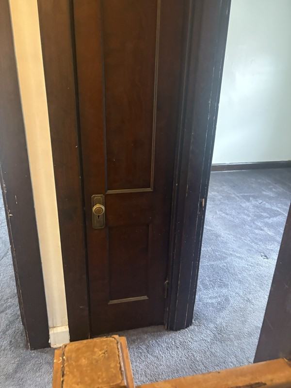 534 Howard St - Photo 6 of 15