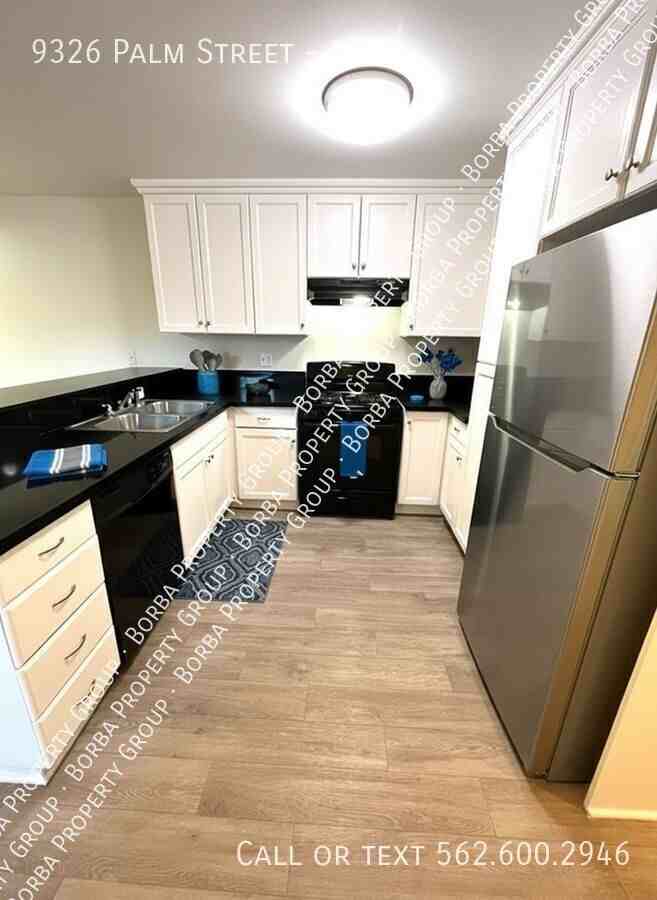 9326 Palm St #A - Photo 2 of 17