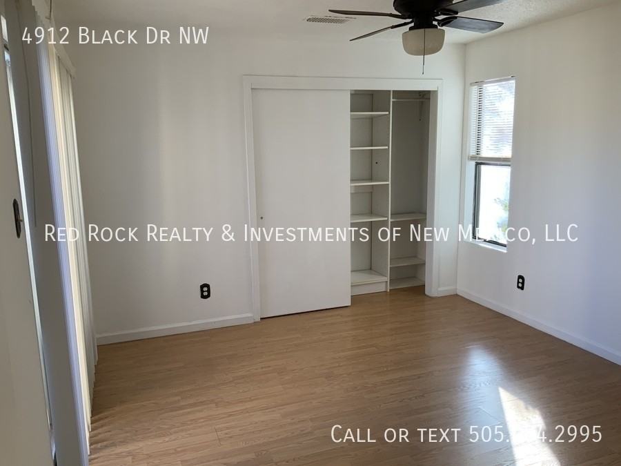 4912 Black Dr Nw - Photo 6 of 19