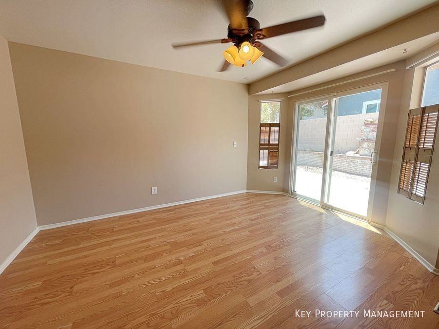 8429 Charles Ct - Photo 7 of 18