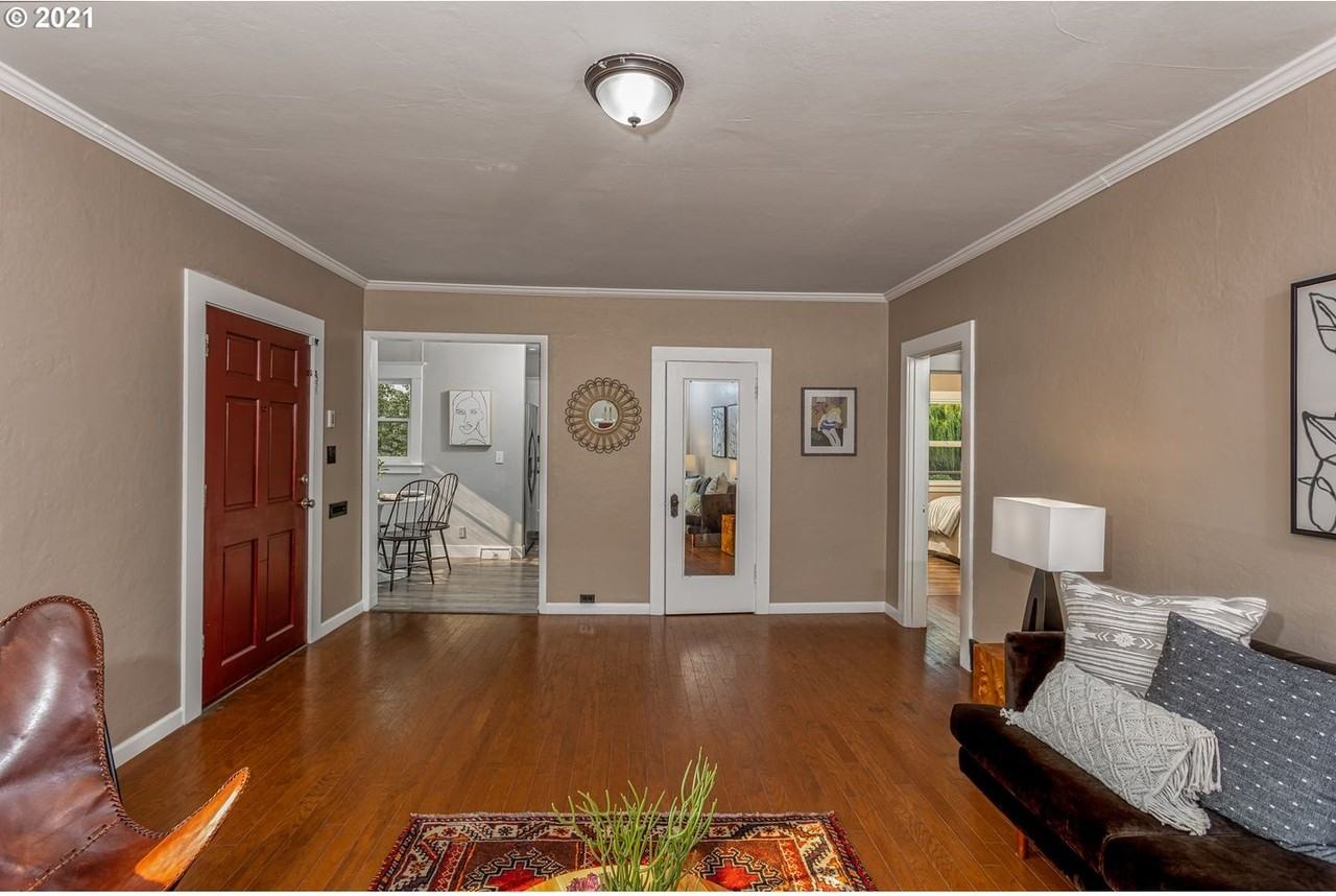 7034 Ne Grand Ave - Photo 3 of 23