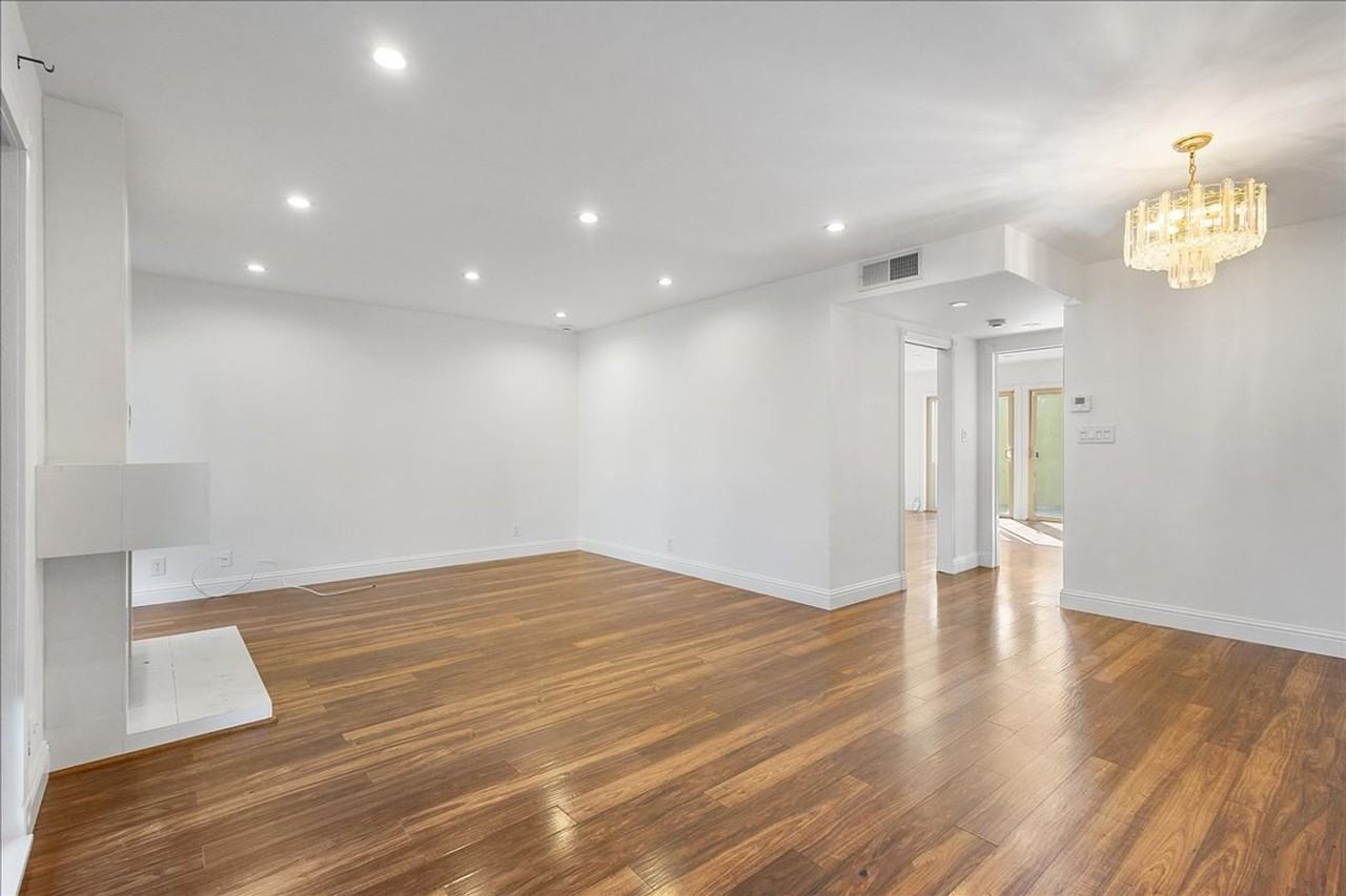 3031 Flora Vis - Photo 3 of 26