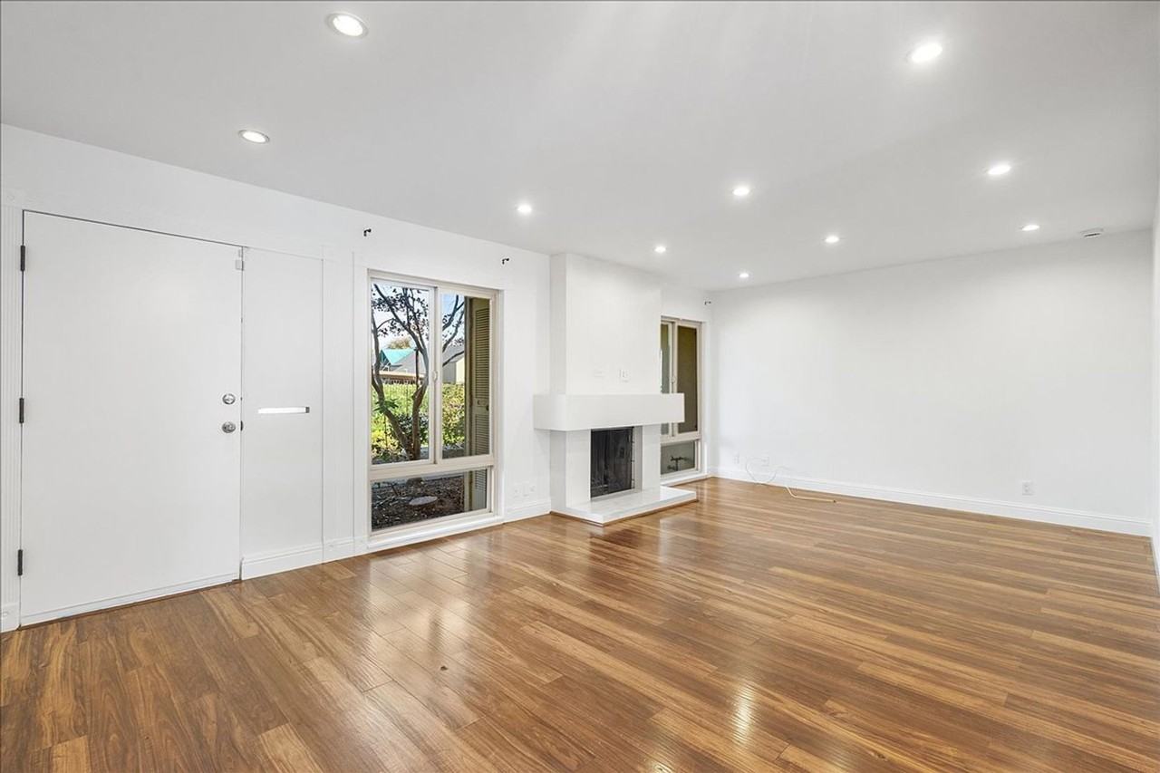 3031 Flora Vis - Photo 4 of 26