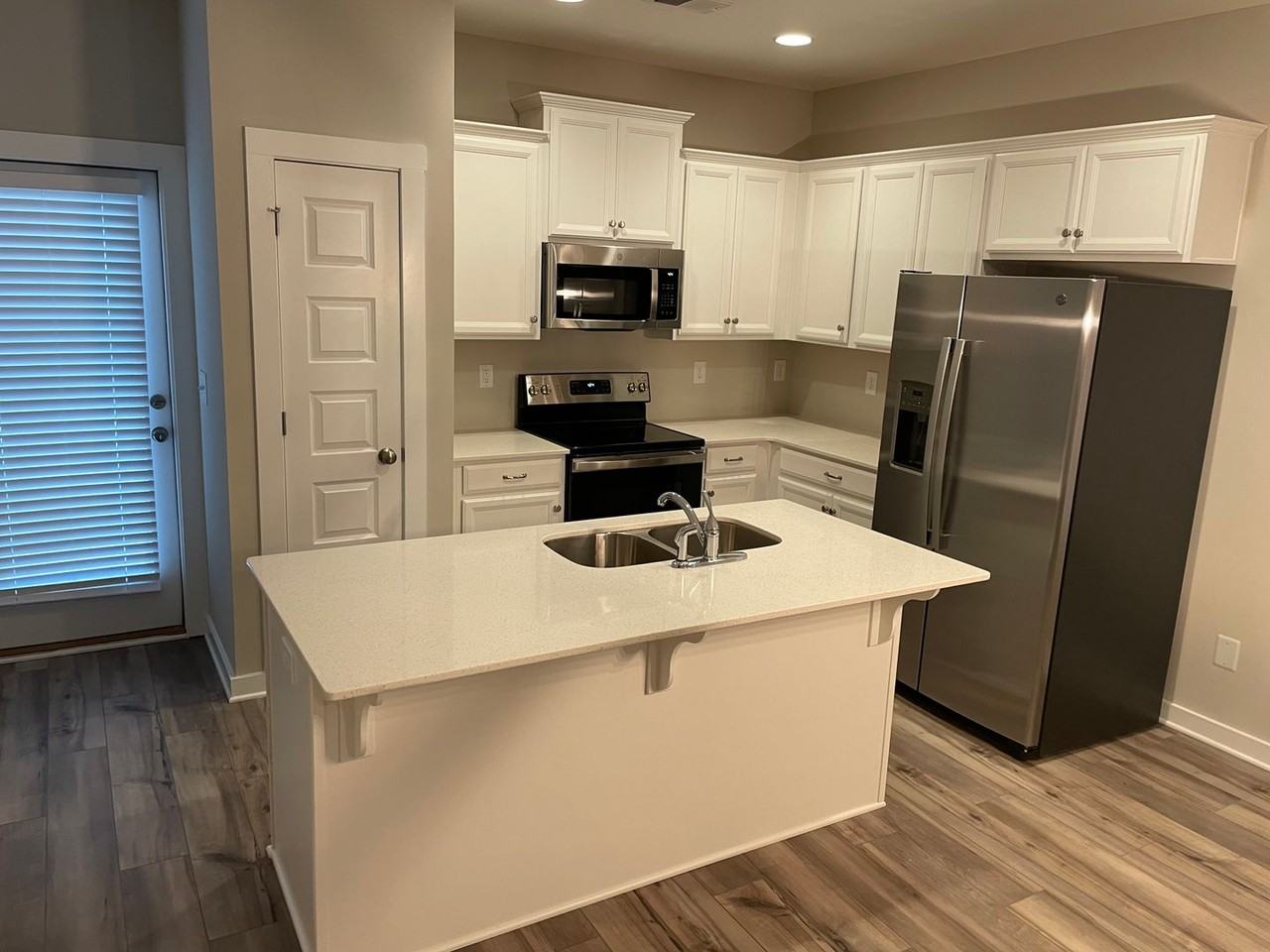 60 Cole Ln - Photo 7 of 37