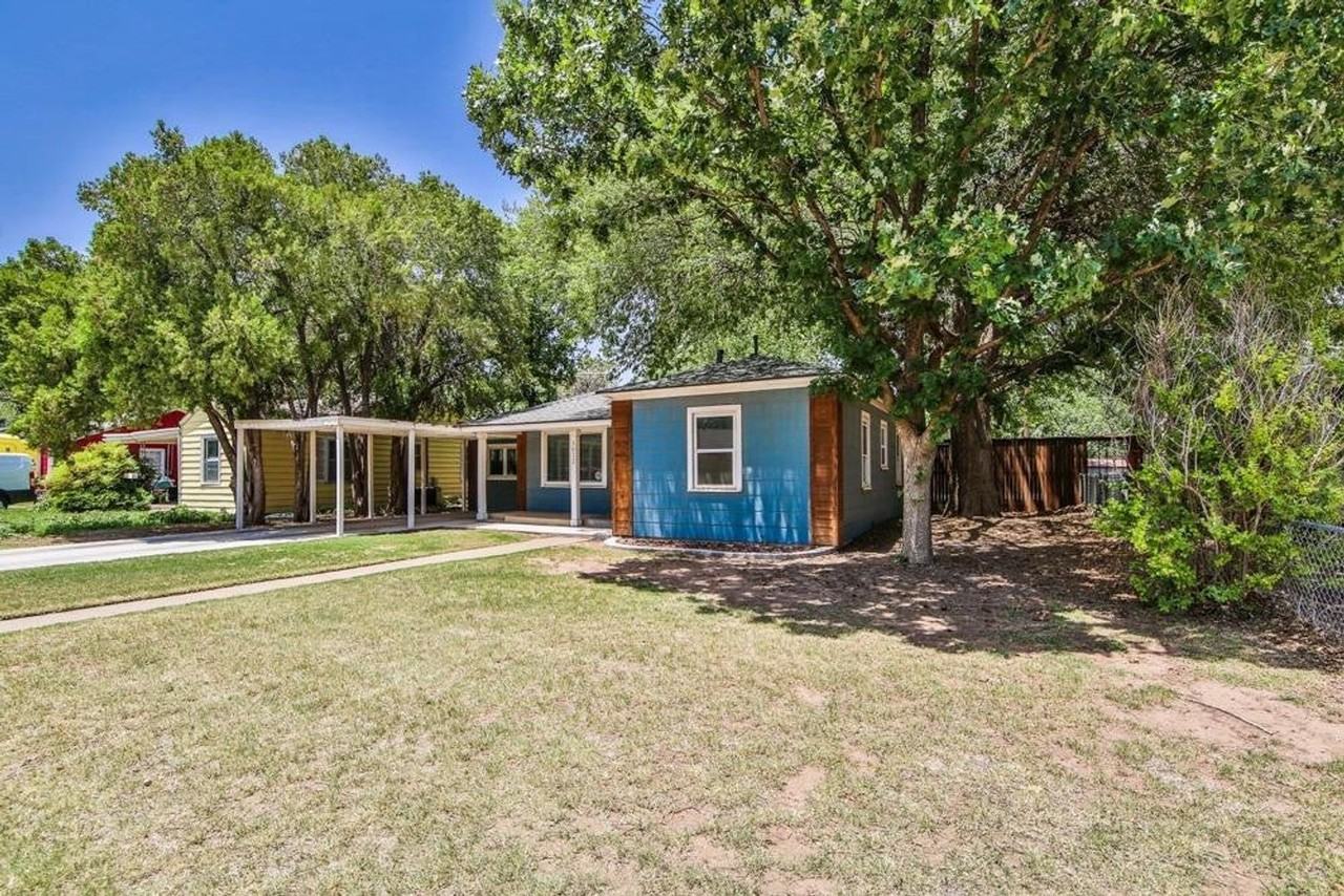 3012 30th St - Photo 2 of 22