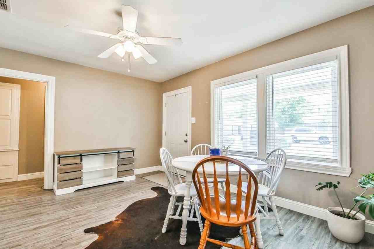 3012 30th St - Photo 7 of 22