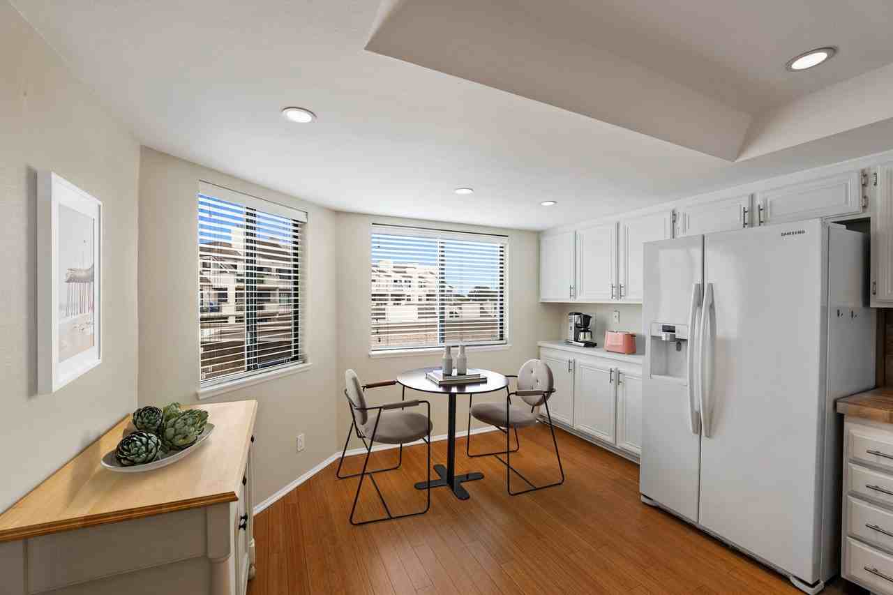 558 Terrace View Pl - Photo 5 of 50