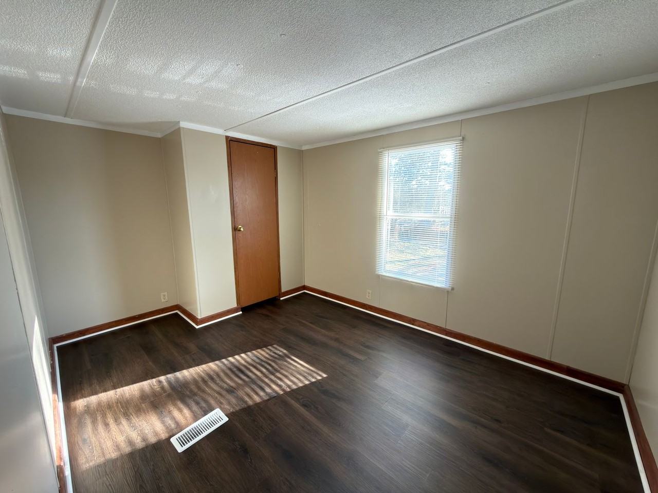 963 N Bucks Pocket Rd Se - Photo 4 of 6