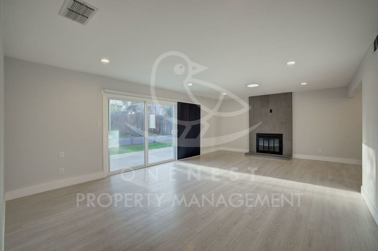 6507 Matterhorn Dr - Photo 4 of 22