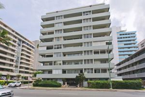 featured image of 2015 Ala Wai Blvd Apt 8a