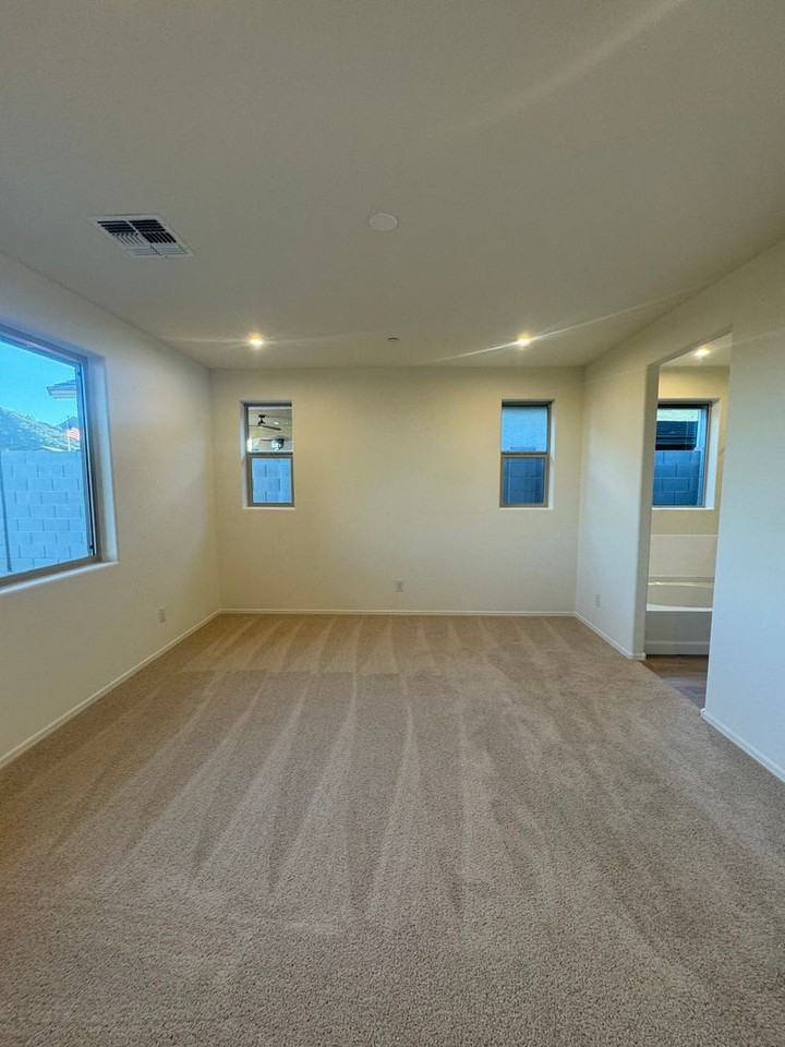 13383 W Eagle Feather Rd - Photo 3 of 33