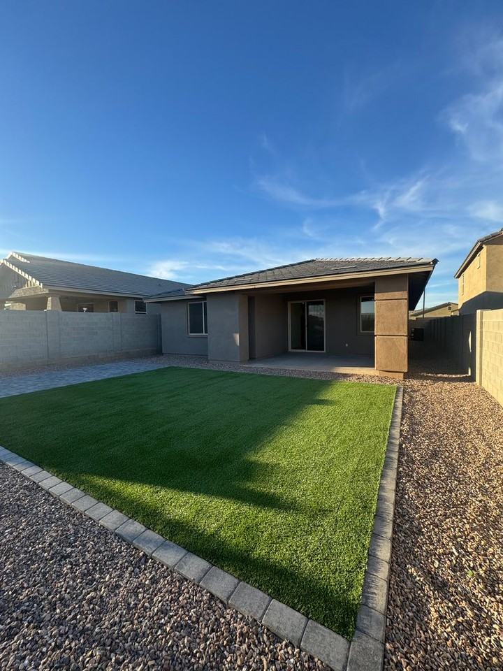 13383 W Eagle Feather Rd - Photo 5 of 33