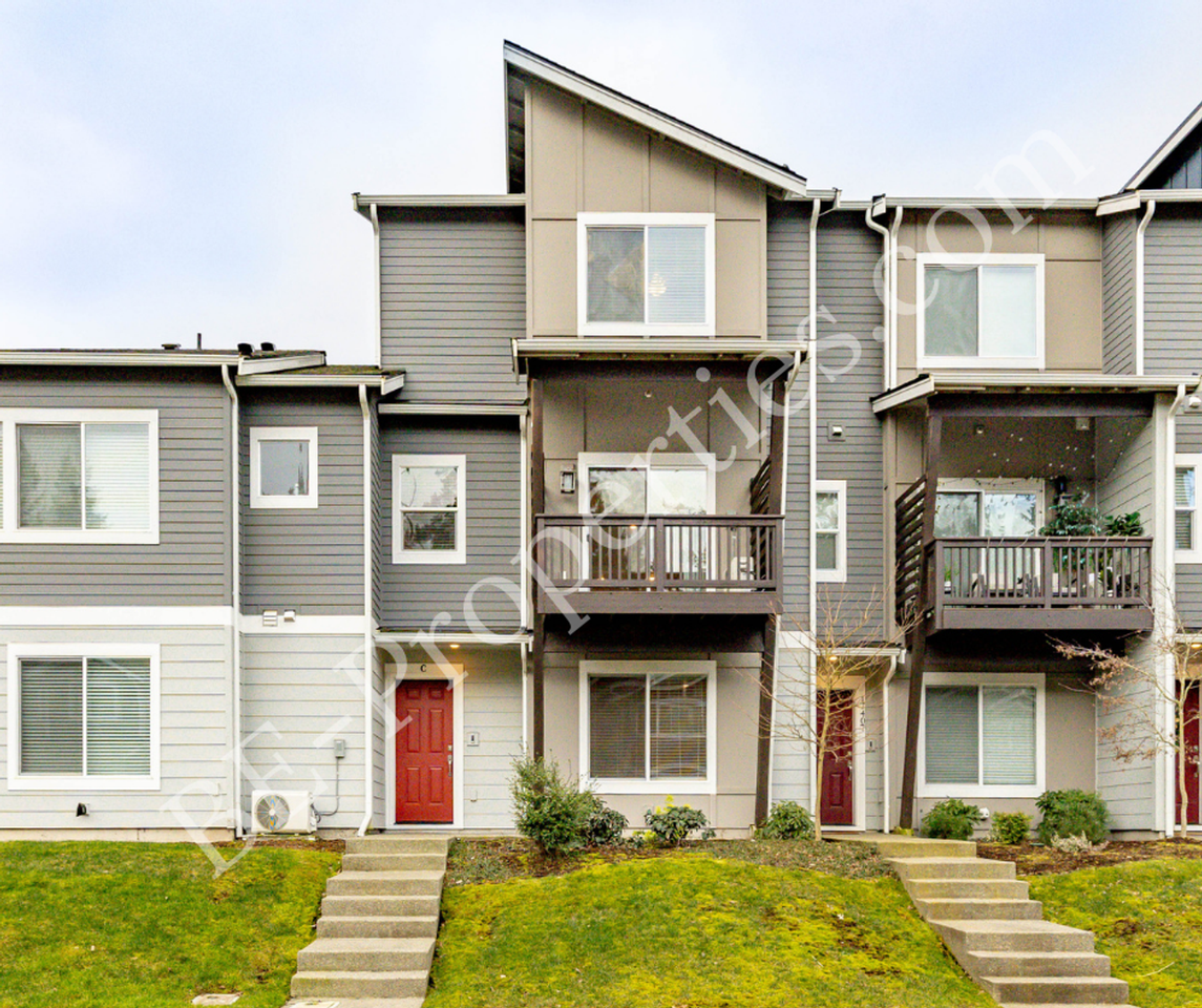 17407 118th Avenue Ct E #C - Photo 3 of 35