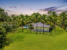 featured image of 8030 Sw 120th St #8030