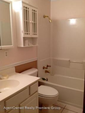 204 Ponderosa Dr - Photo 2 of 11