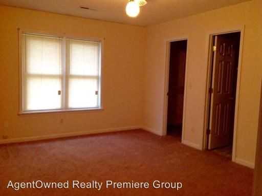 204 Ponderosa Dr - Photo 3 of 11