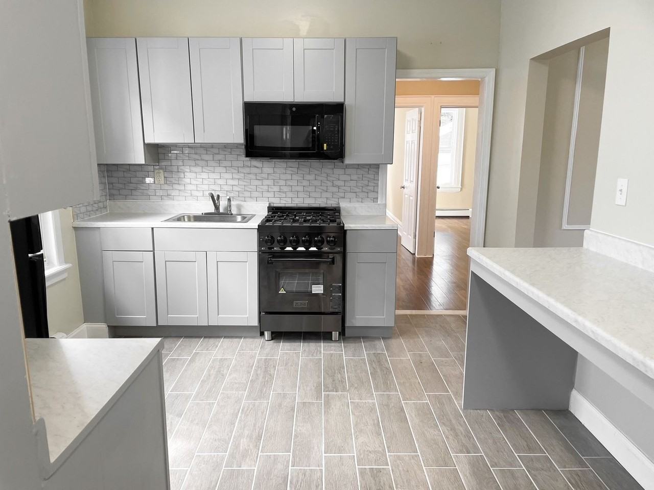 596 S 19th St - Photo 2 of 12