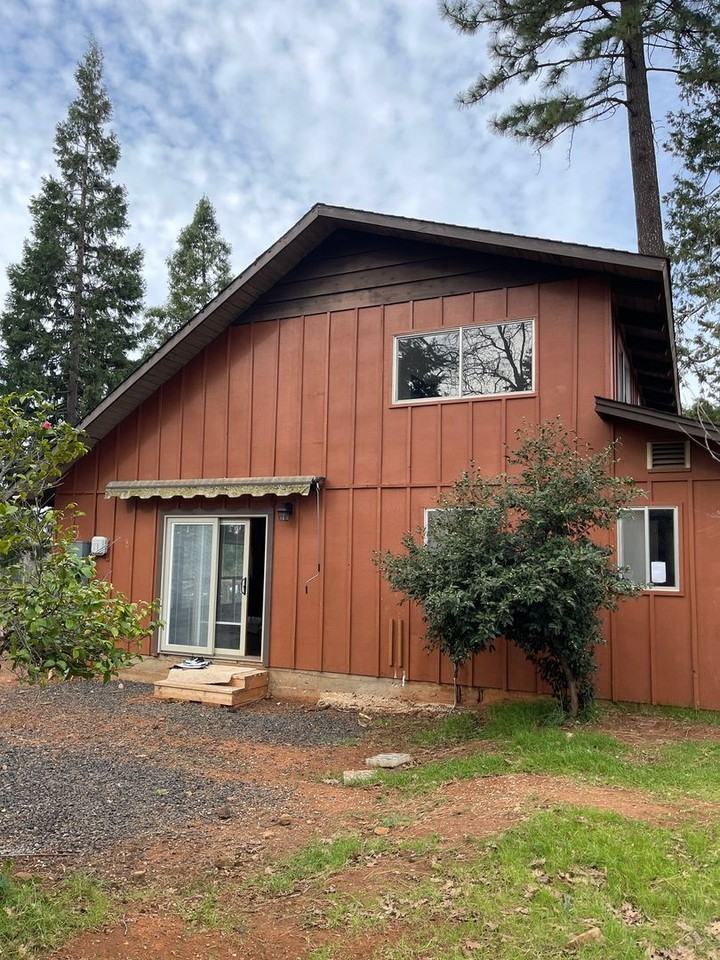 6311 Janine Ct - Photo 3 of 50