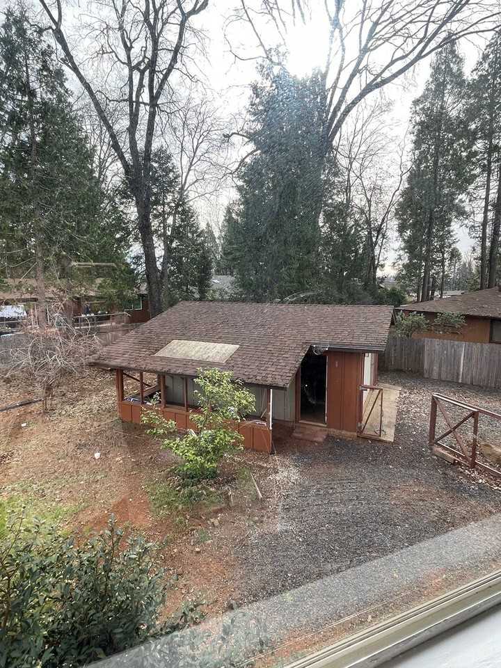 6311 Janine Ct - Photo 6 of 50