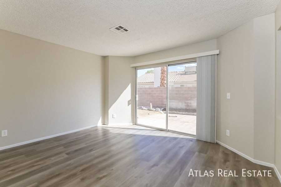 959 Flapjack Dr - Photo 3 of 22