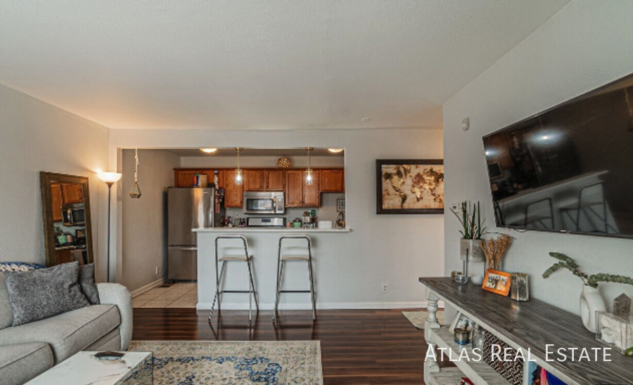 2424 W 35th Ave #3 - Photo 4 of 19