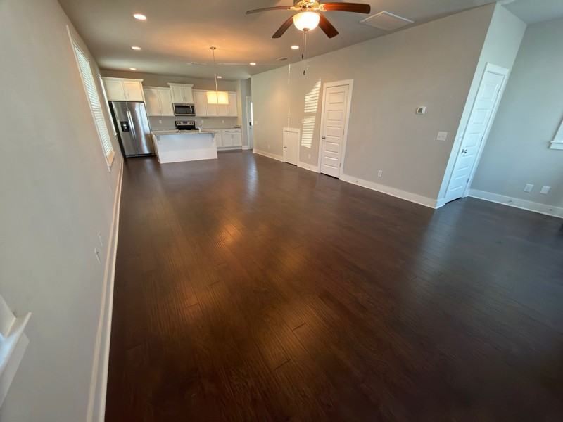 792 Cottage Park Dr - Photo 3 of 15