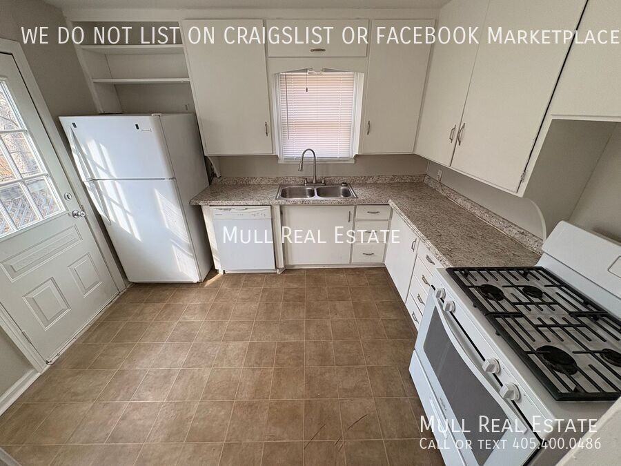 1929 Nw 36th St - Photo 7 of 15