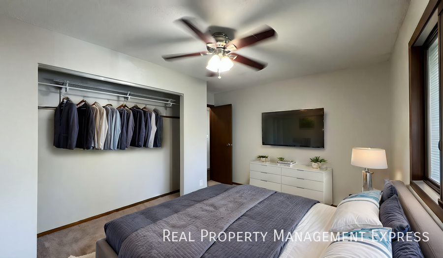 4505 S Plains Dr - Photo 4 of 33