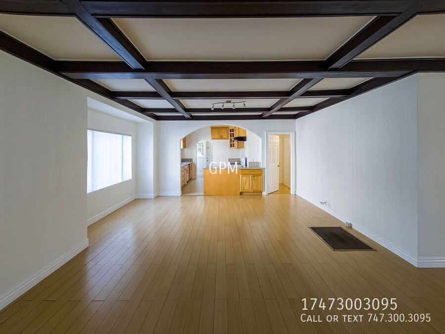 126 E Garfield Ave #126 - Photo 6 of 22