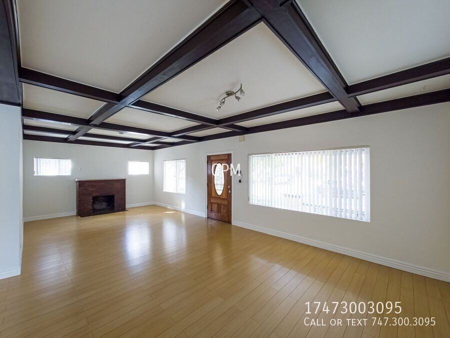 126 E Garfield Ave #126 - Photo 7 of 22