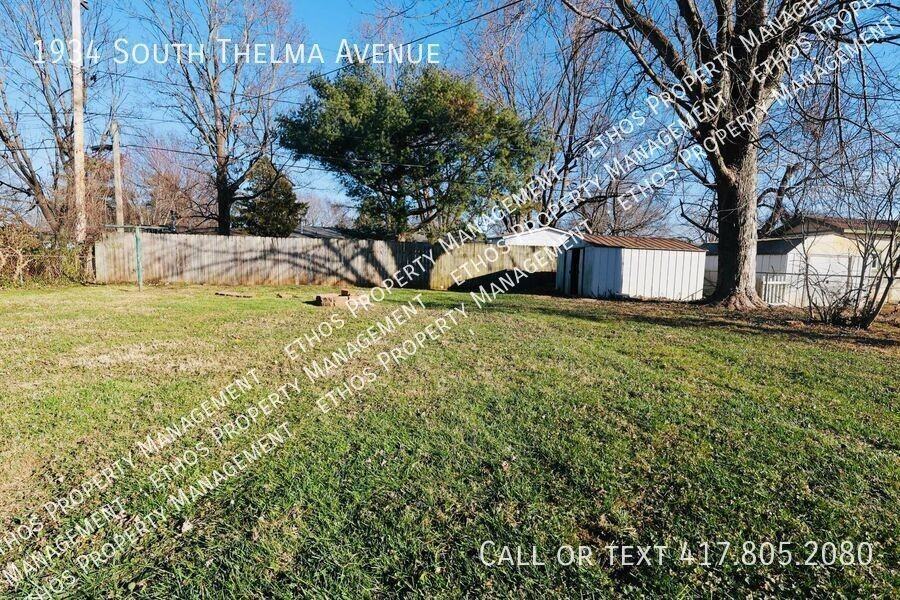 1934 S Thelma Ave - Photo 3 of 25