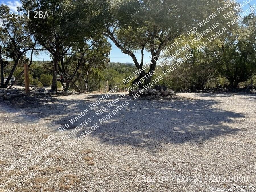 454 Overland Trl - Photo 6 of 17