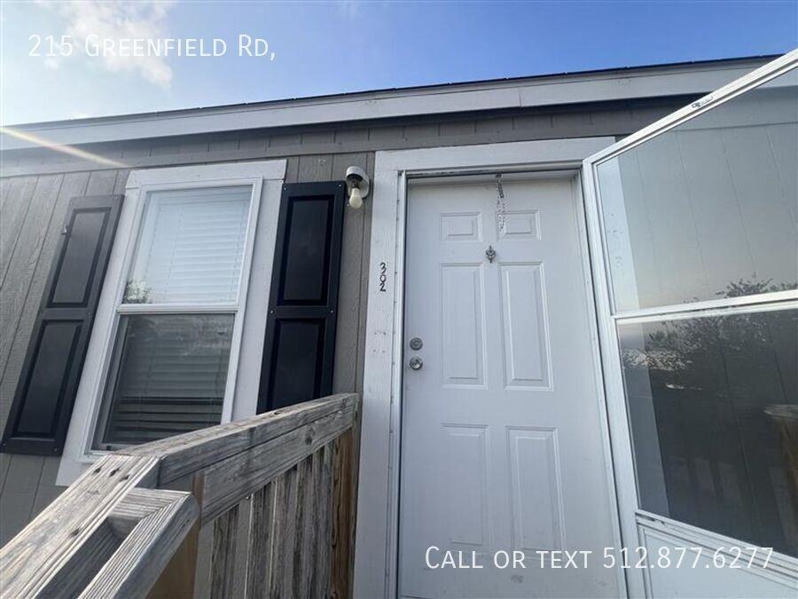 215 Greenfield Rd - Photo 4 of 12