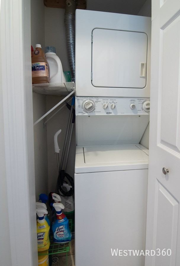 4402 W Parker Ave #2 - Photo 7 of 9