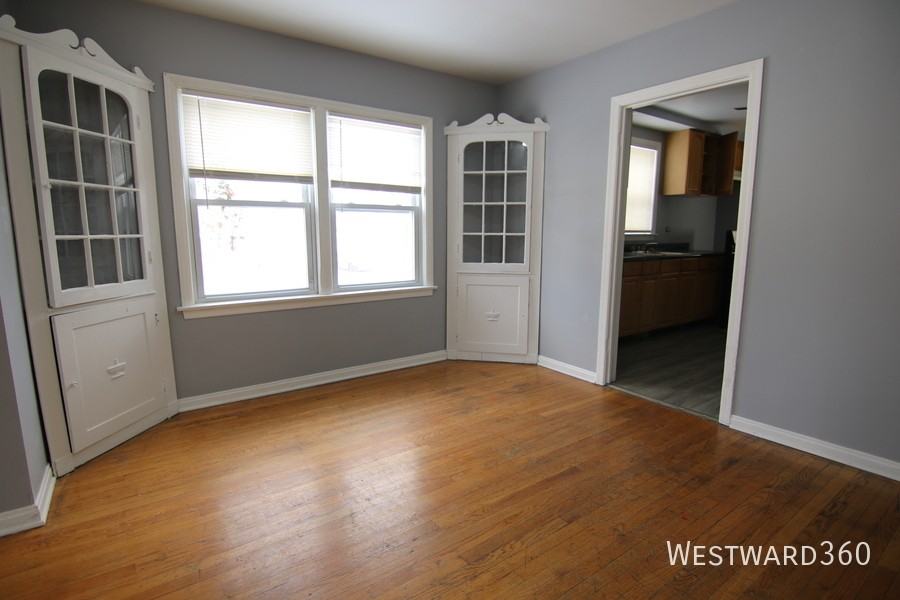 14301 S Edbrooke Ave - Photo 3 of 18