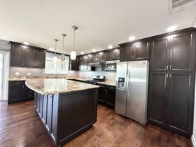 528 E 238th Pl #B - Photo 1 of 1