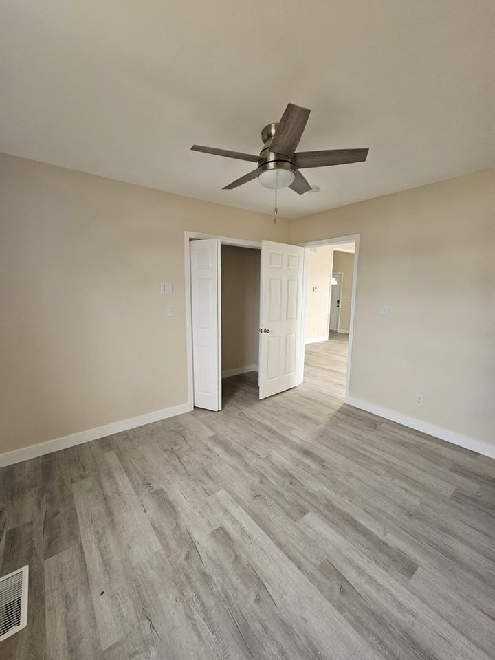 507 E Water St #NA - Photo 3 of 10