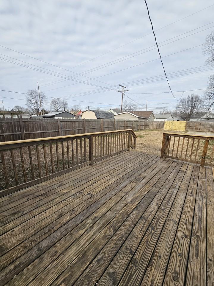 507 E Water St #NA - Photo 5 of 10