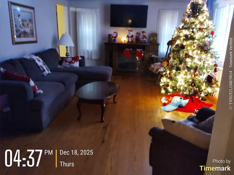 839 Vine St #NA - Photo 7 of 14