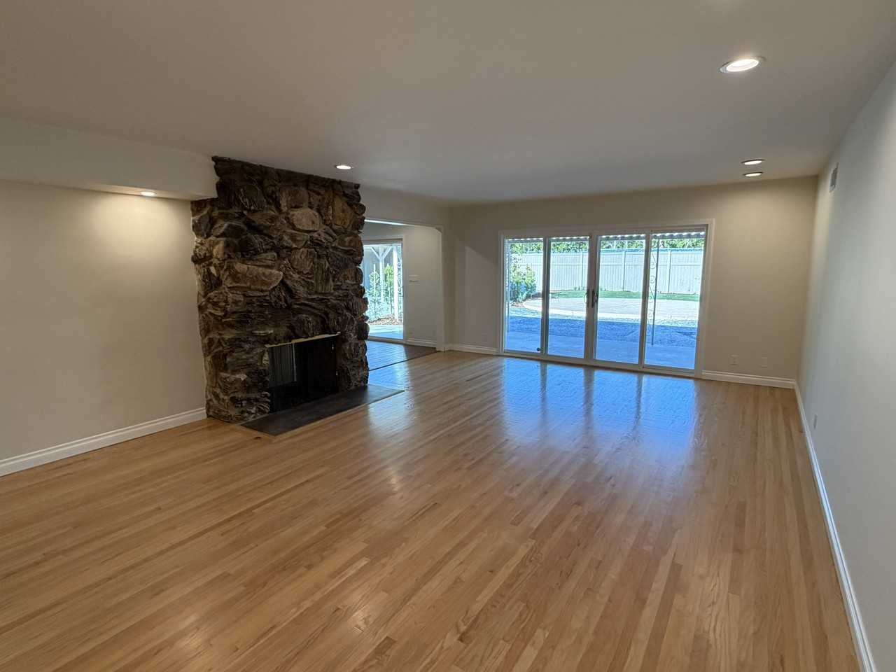 17537 Margate St #NA - Photo 6 of 38