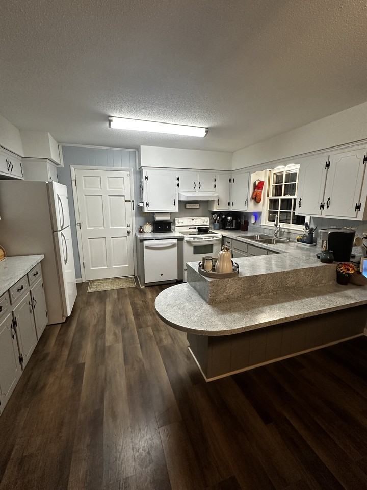 4654 Us Highway 70 E #NA - Photo 4 of 23