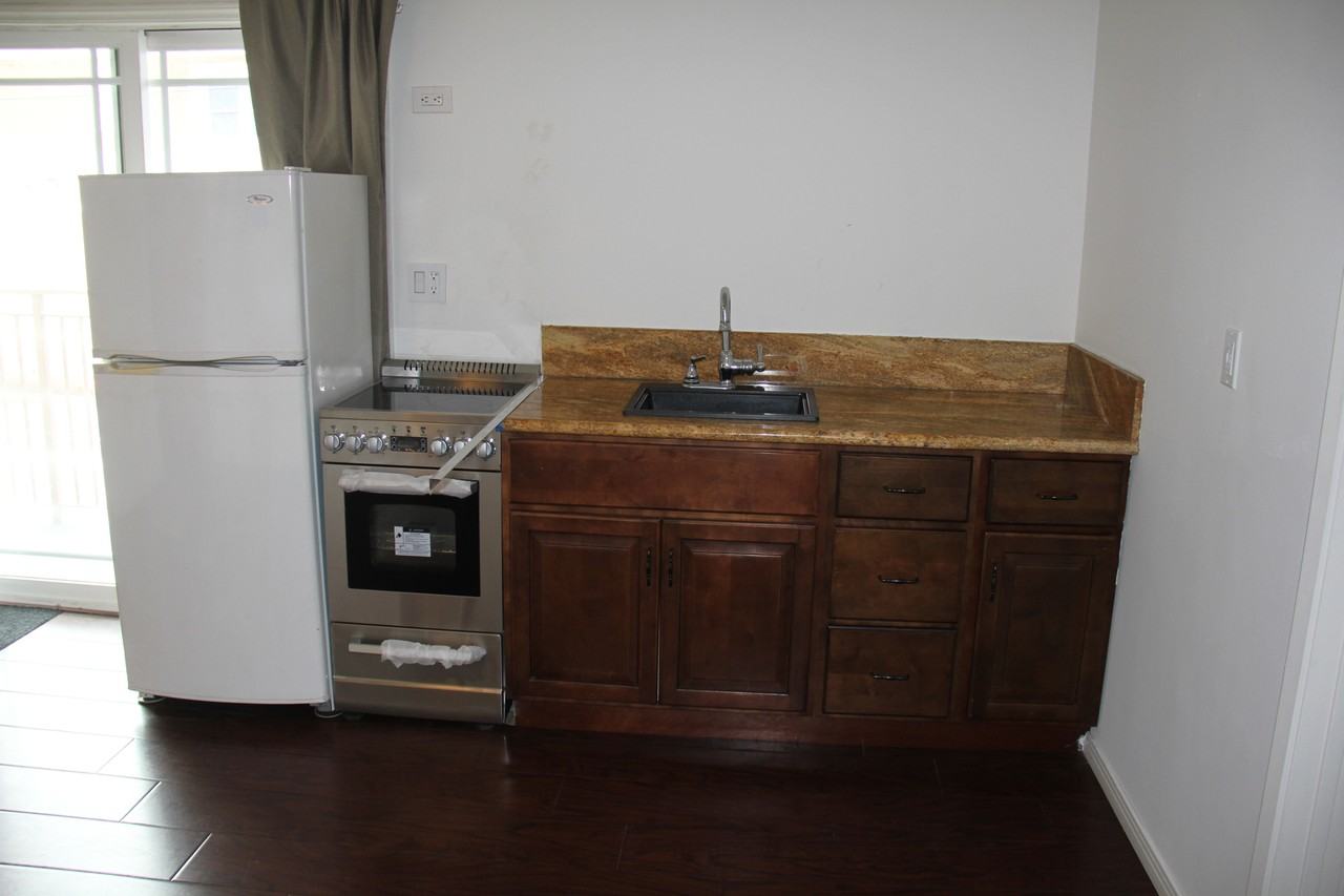 2010 Pacific Ave #4STUDIO - Photo 2 of 22