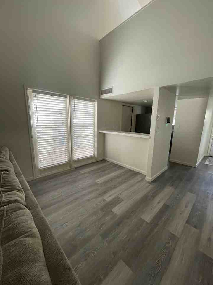 13816 N 42nd Pl #NA - Photo 3 of 18