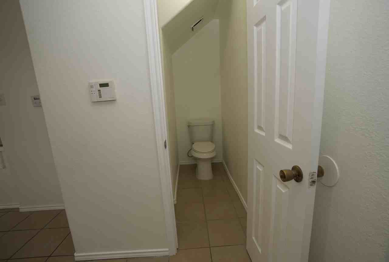746 Sonesta Dr #D - Photo 7 of 18