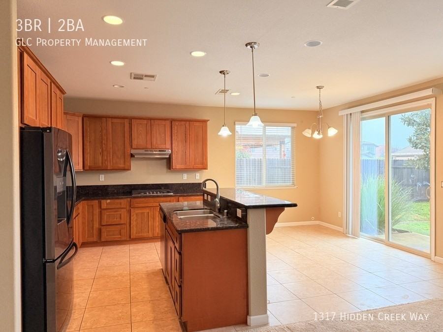 1317 Hidden Creek Way - Photo 6 of 23