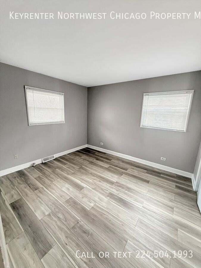 66 Ridgewood Rd - Photo 5 of 17