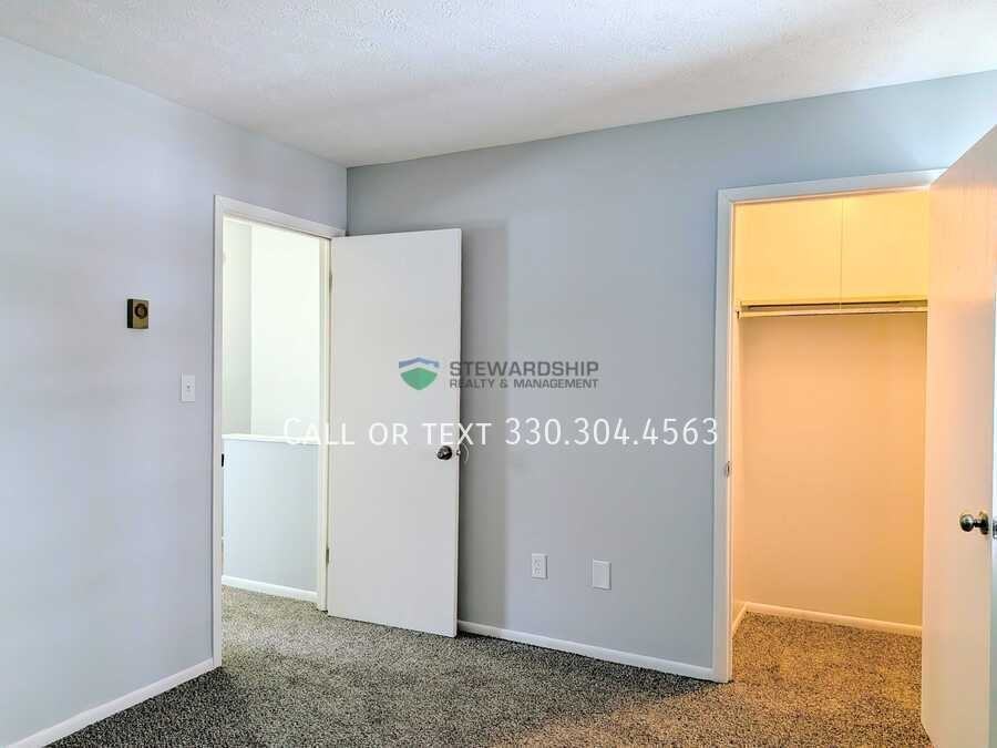 234 Engadine Ct Sw Apt B5 - Photo 3 of 21