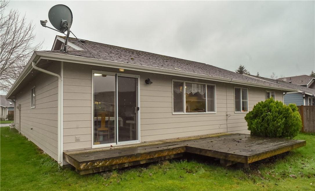 2731 176th St Ne #1 - Photo 6 of 11